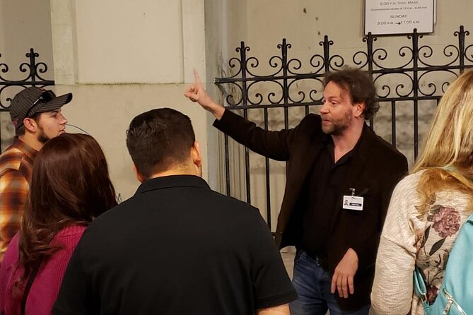 Spirits: New Orleans Cocktail & Ghost Tour - A ghost walk that feels like a guided night out