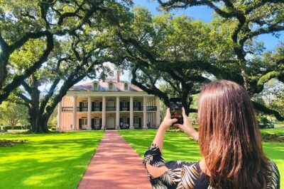 Swamp Boat Ride and Oak Alley Plantation Tour from New Orleans - Getting out of the French Quarter: coach time that’s not wasted