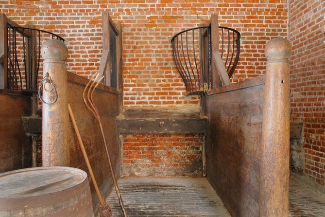 Urban Enslavement Tour at Hermann Grima House - Price and value: $17 for an hour that uses the building itself