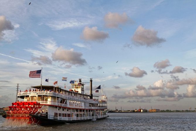 VIP Jazz Dinner Cruise with Private Tour and Open Bar Option - Champagne Welcome, Reserved Seats, and the Dukes of Dixieland Moment