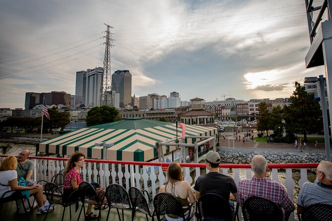 VIP Jazz Dinner Cruise with Private Tour and Open Bar Option - Open Bar Upgrade: When It Works Best