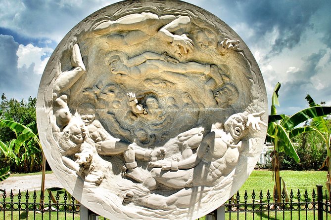 Whitney Plantation Tour with Transportation from New Orleans - Whitney Plantation self-guided touring: how the audio app shapes your visit